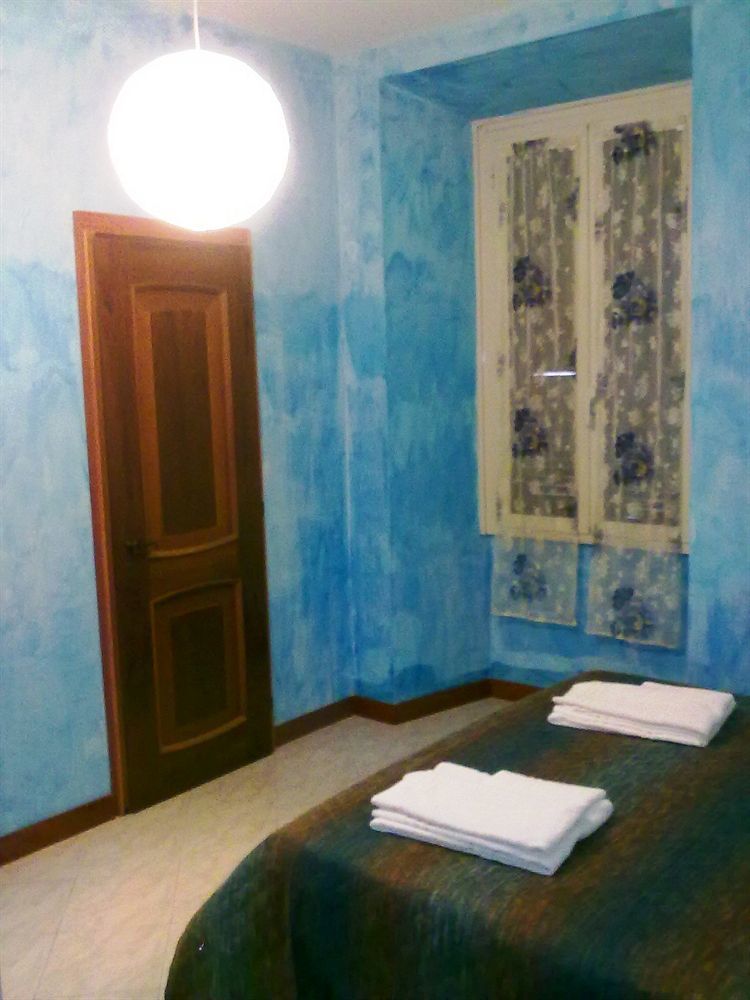 Gigi Holiday Rooms Roma Ngoại thất bức ảnh