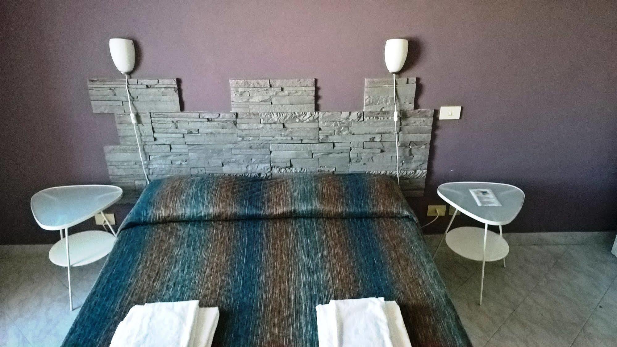 Gigi Holiday Rooms Roma Ngoại thất bức ảnh