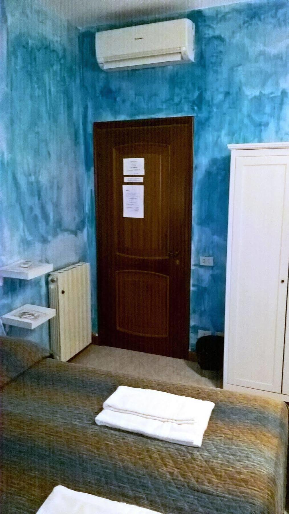 Gigi Holiday Rooms Roma Ngoại thất bức ảnh