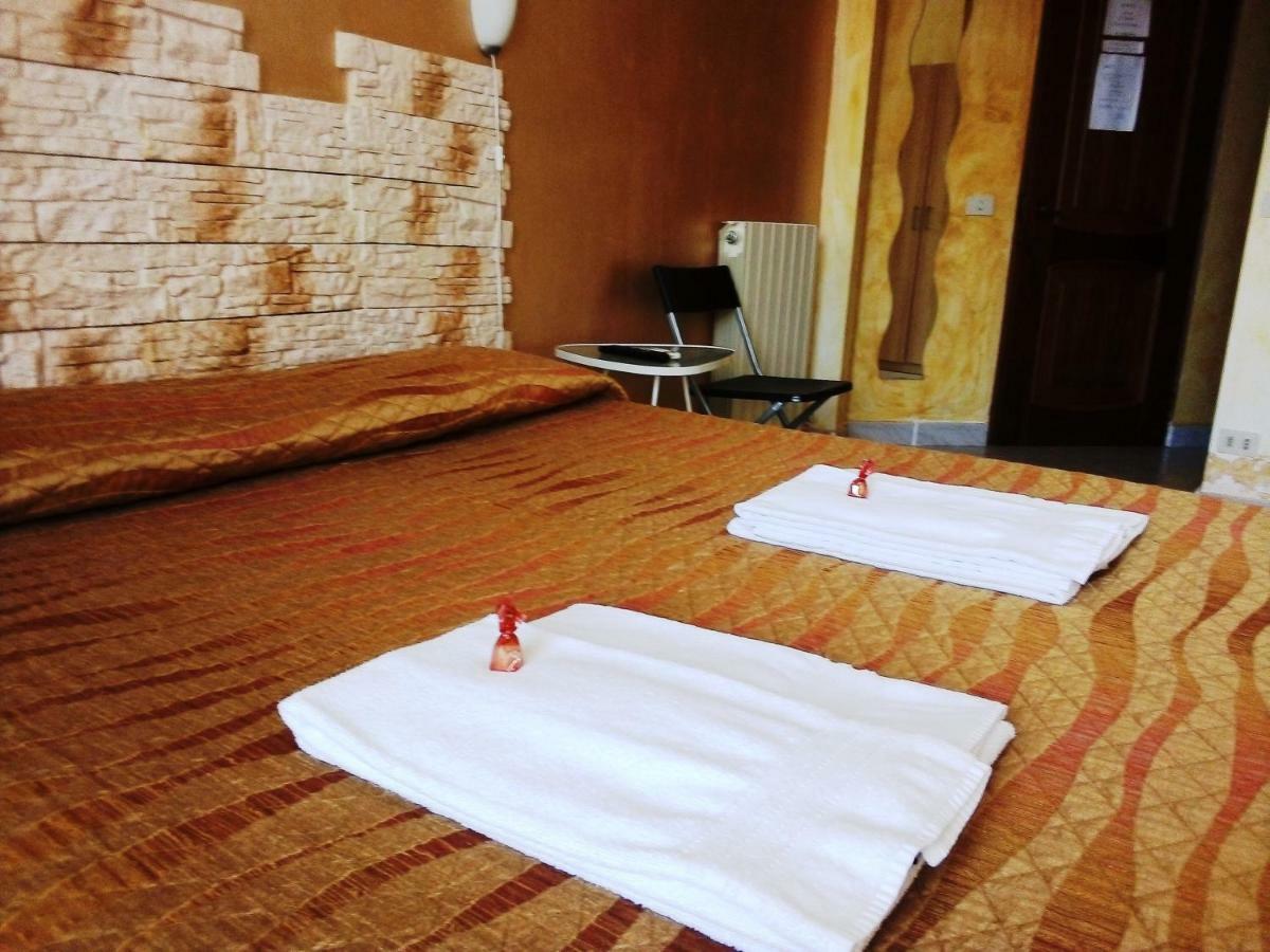 Gigi Holiday Rooms Roma Ngoại thất bức ảnh