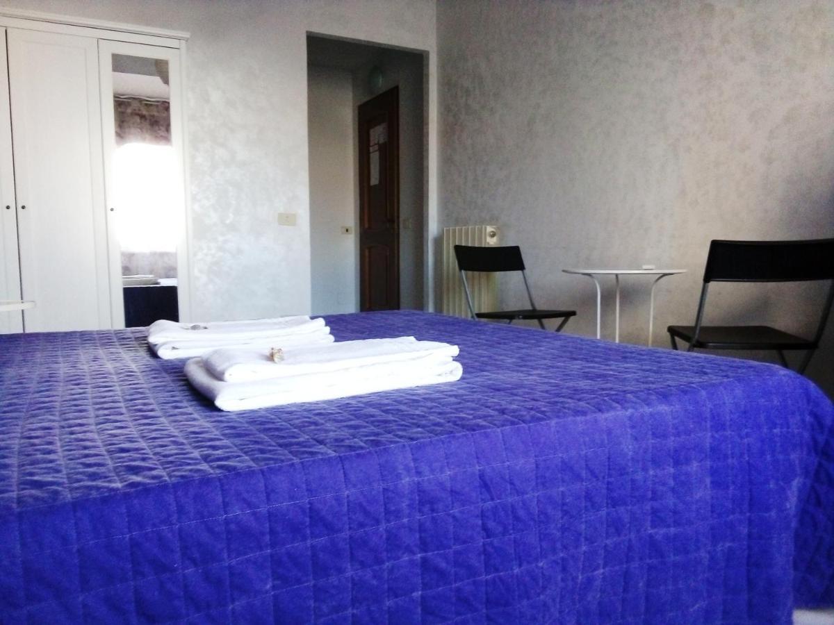 Gigi Holiday Rooms Roma Ngoại thất bức ảnh